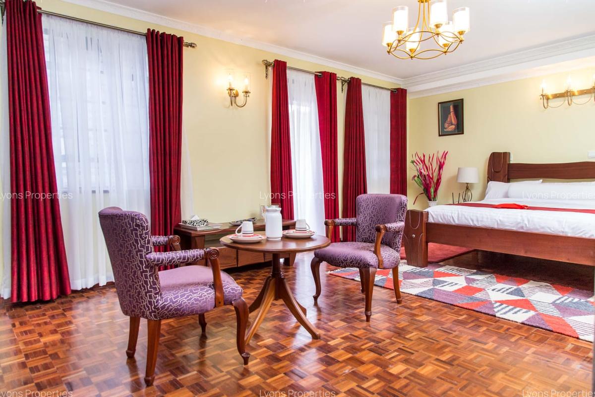 4 Bed Villa with En Suite at Gataka Road - 14