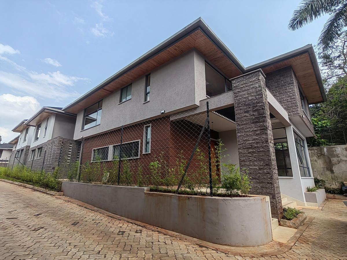5 Bed Townhouse with En Suite at Mzima Springs - 2