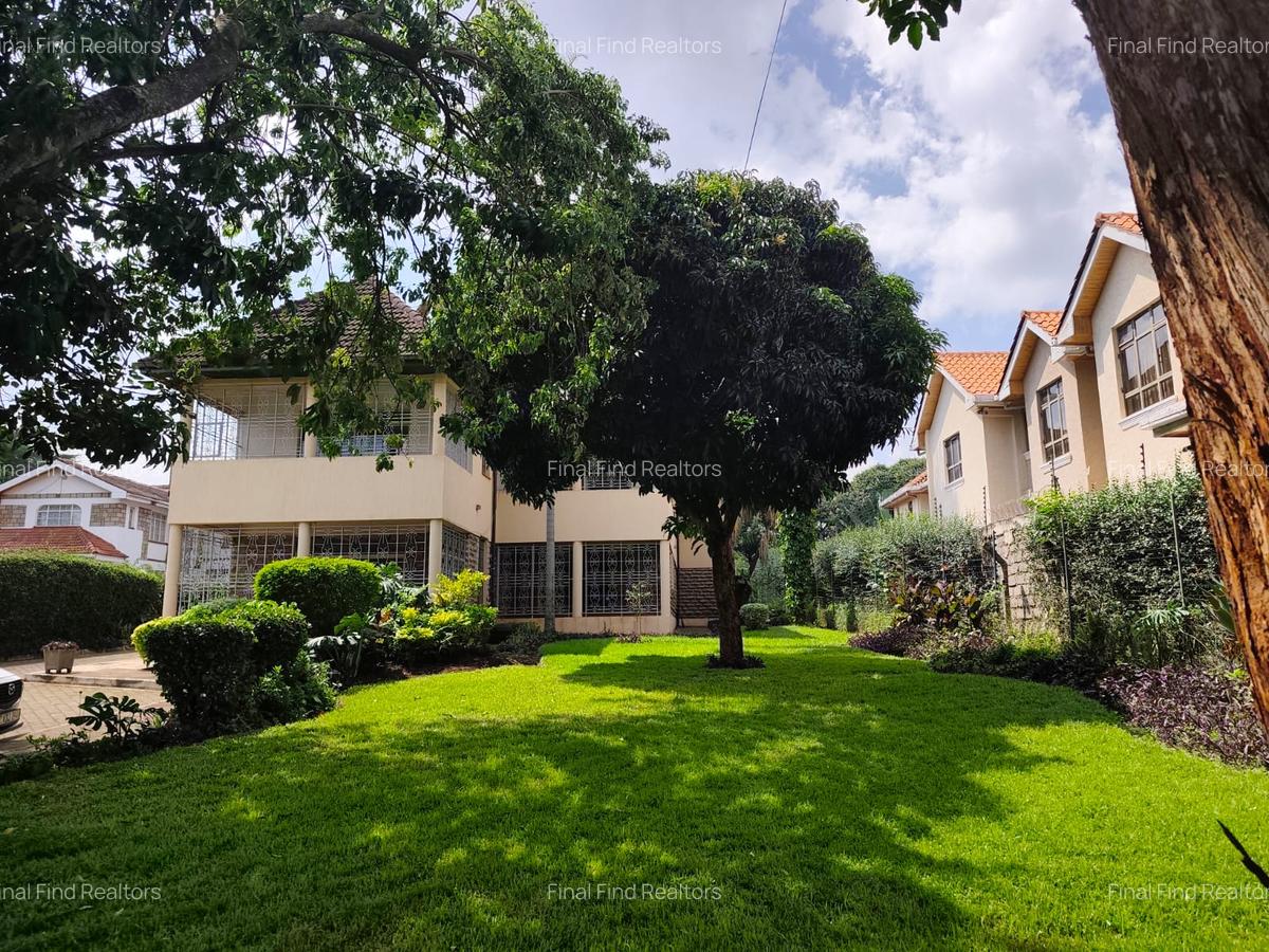 5 Bed House with Garden in Runda - 1