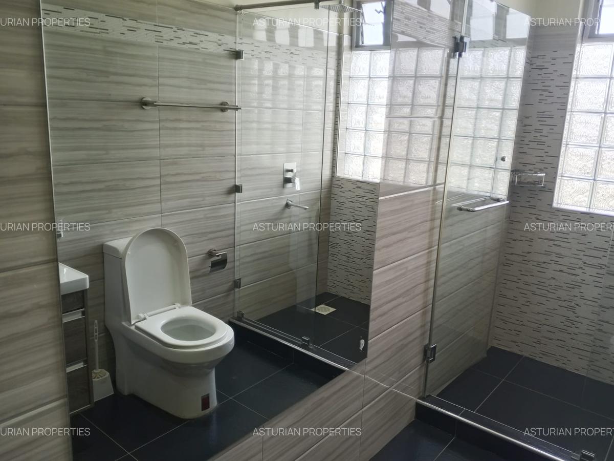 2 Bed Townhouse with En Suite in Runda - 2