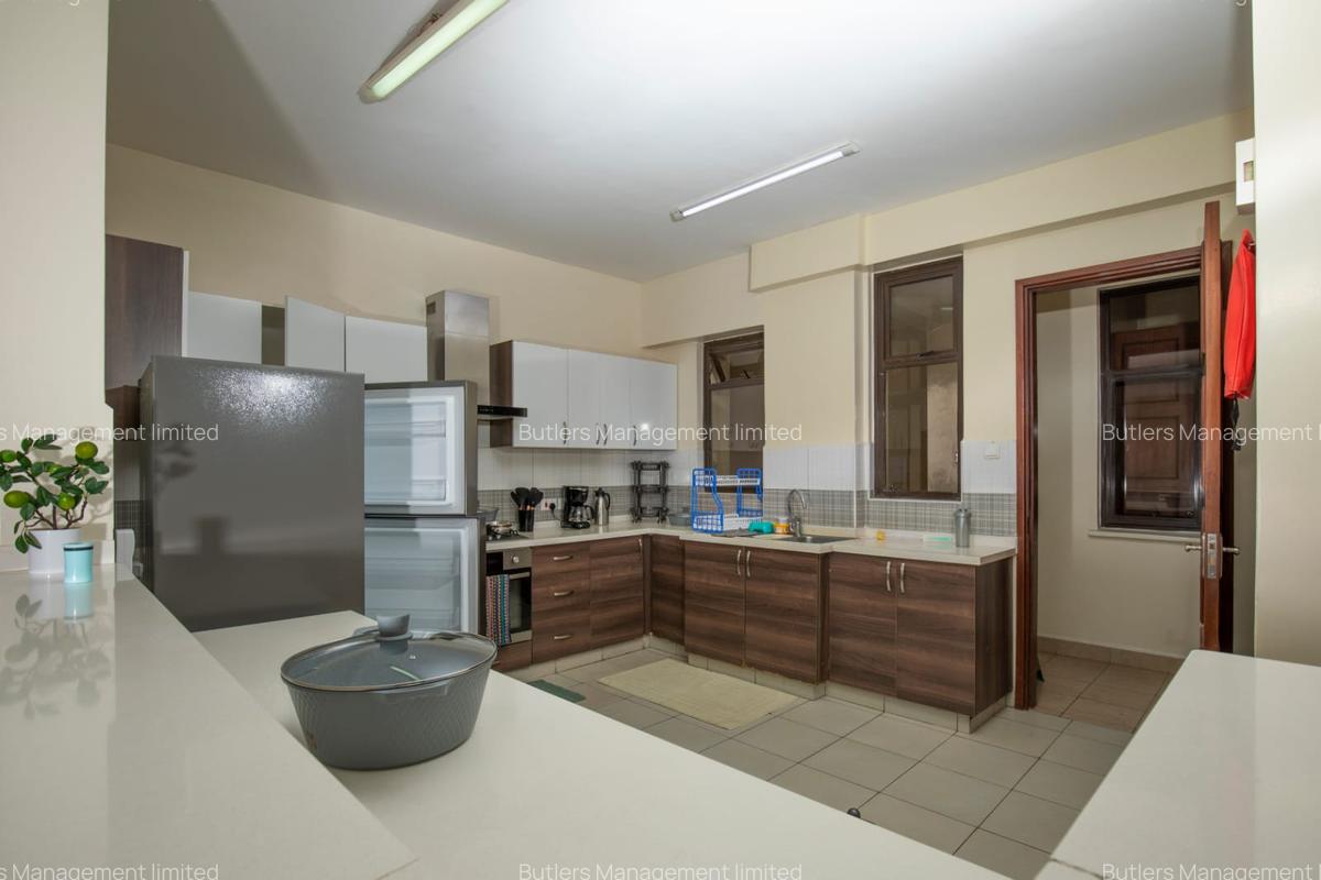 Serviced 2 Bed Apartment with En Suite in Westlands Area - 5