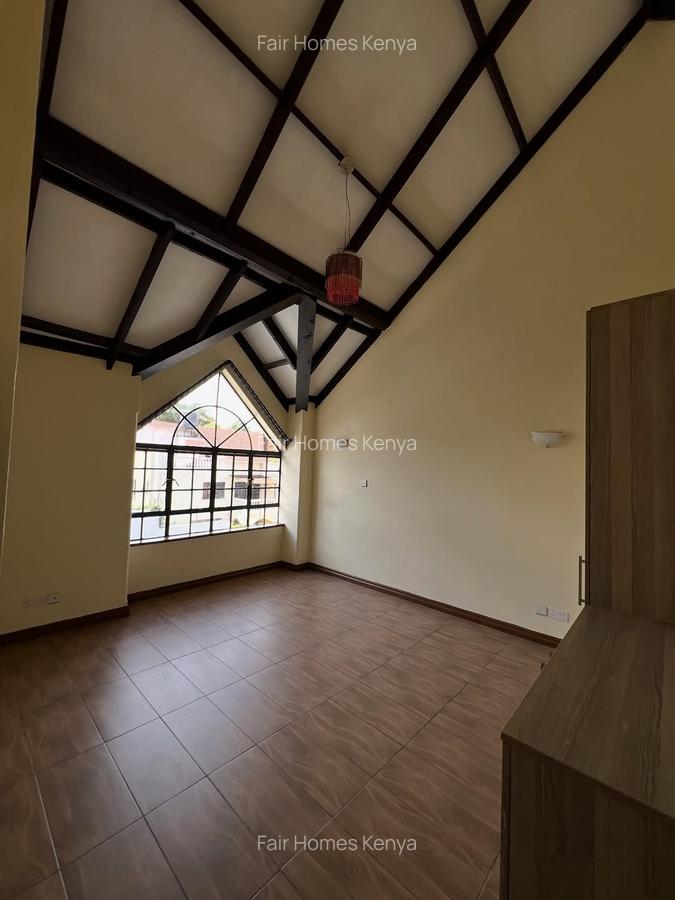 5 Bed Townhouse with En Suite at Convent Drive - 8