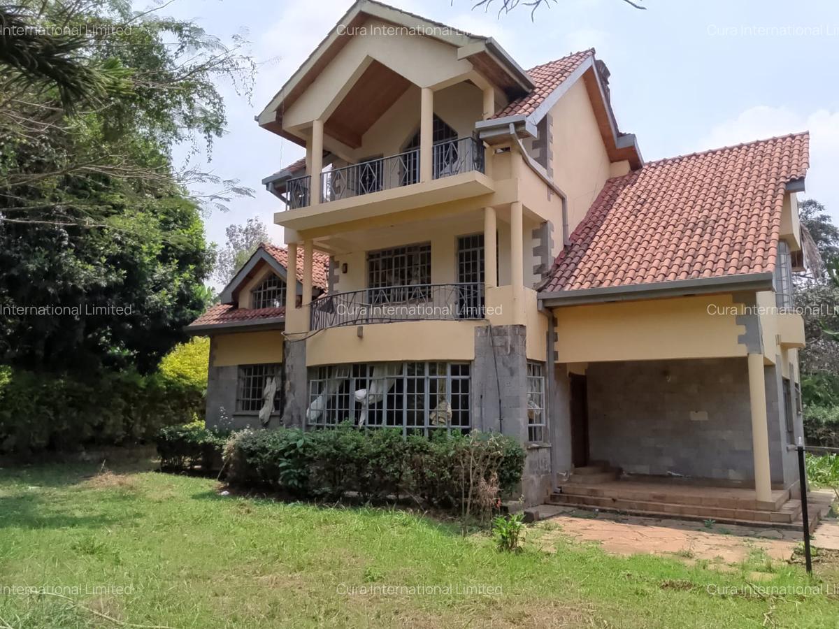 5 Bed House with En Suite in Runda - 6