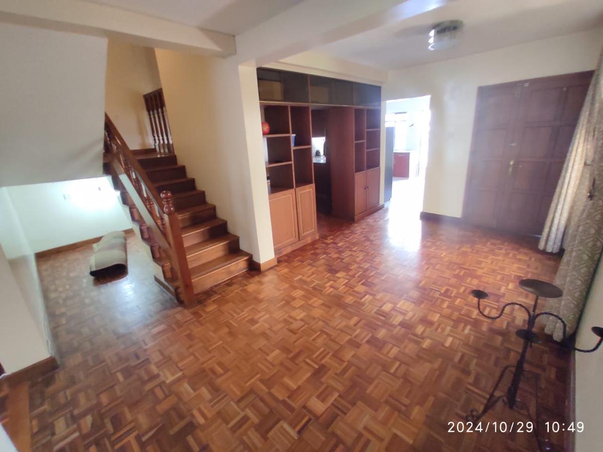 4 Bed Townhouse with En Suite in Kilimani - 5