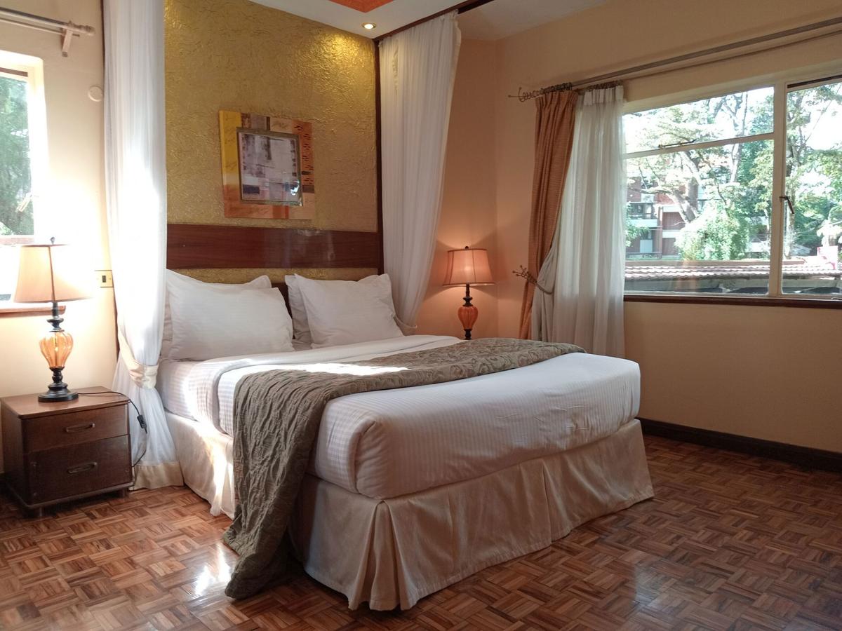 Serviced 3 Bed Apartment with En Suite in Kilimani - 10