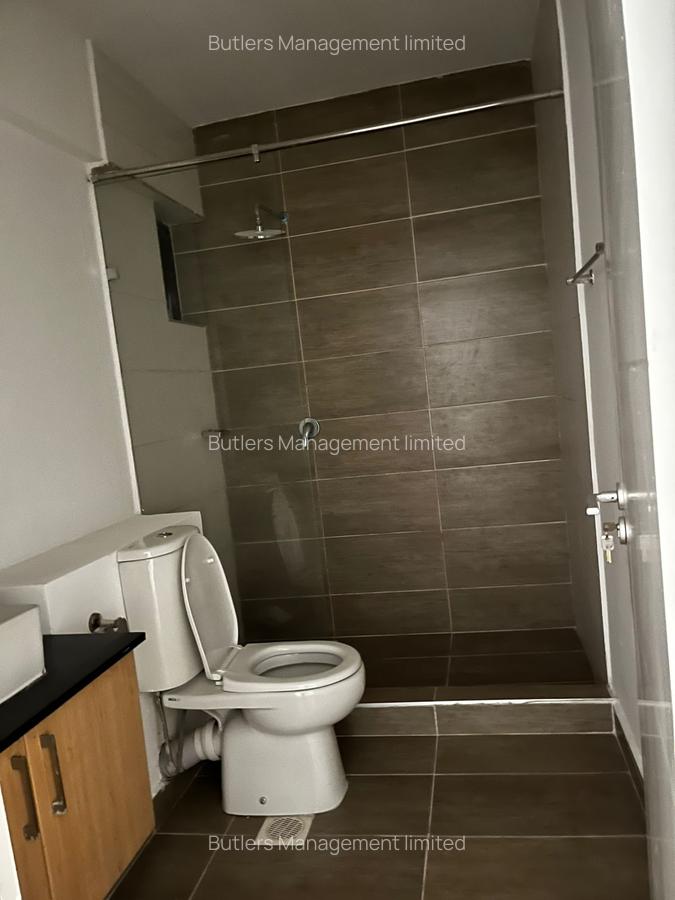 3 Bed Apartment with En Suite at Kindaruma Road - 13