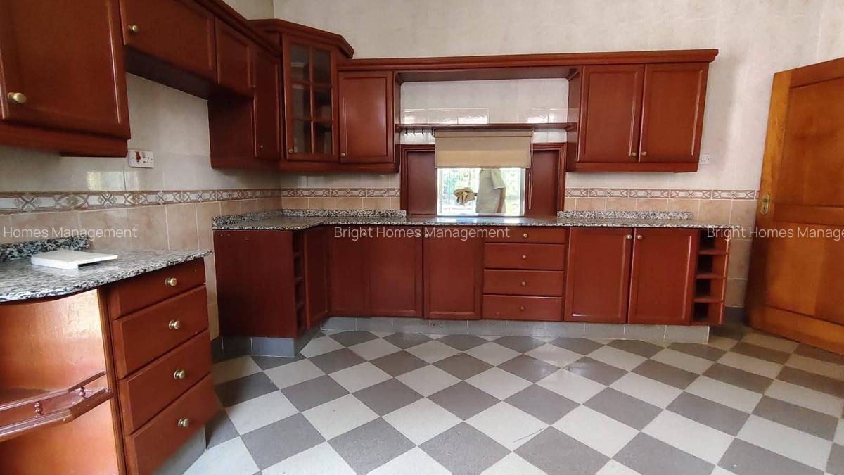 5 Bed House with En Suite in Thigiri - 6