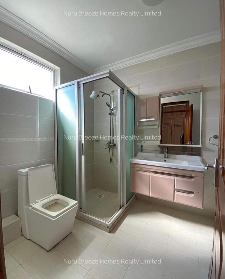 3 Bed Apartment with En Suite in Rhapta Road - 15