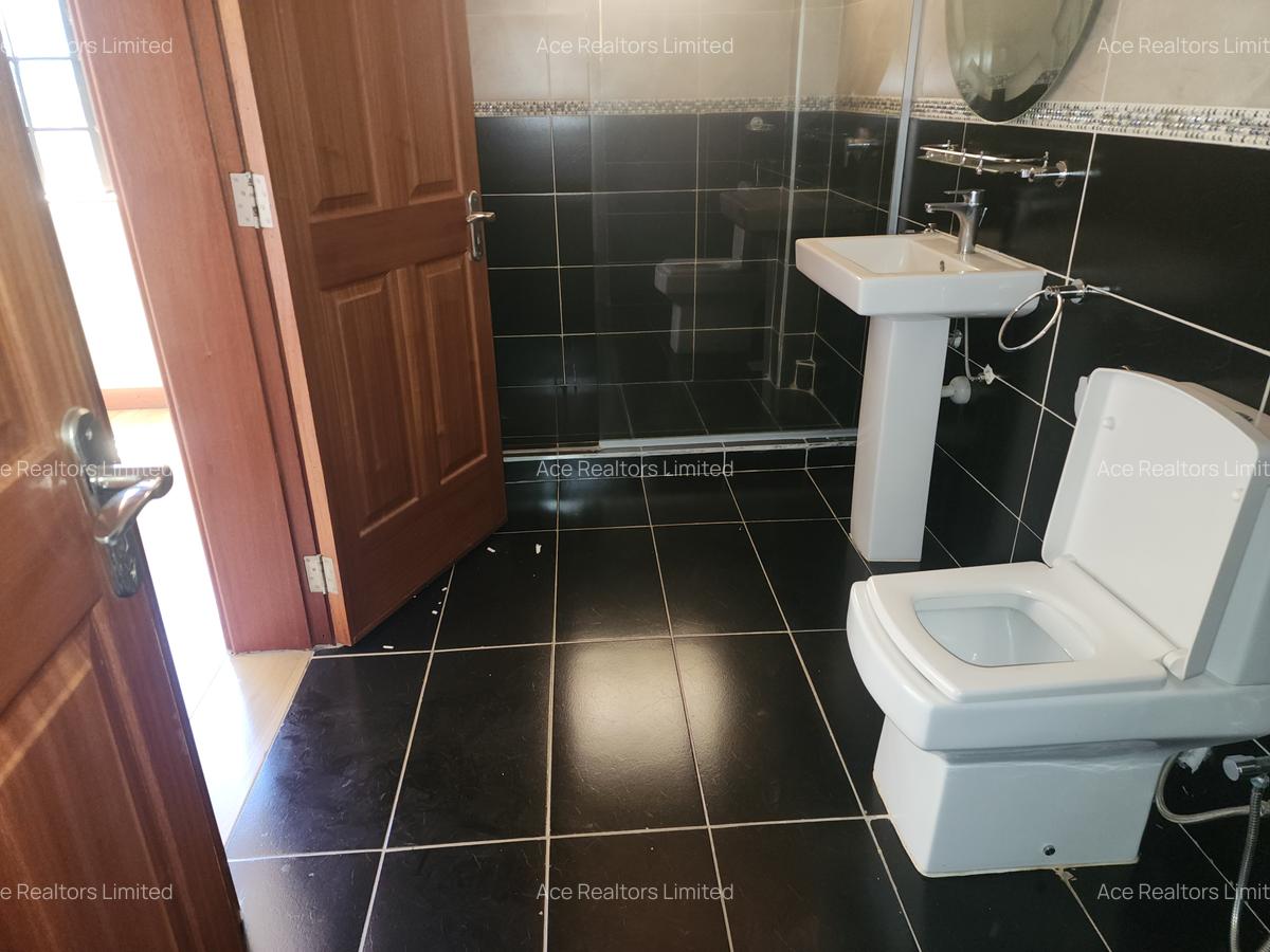 2 Bed Apartment with En Suite at Westlands - 6