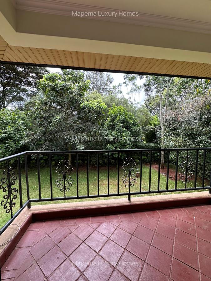 4 Bed House with Swimming Pool at Miotoni - 7