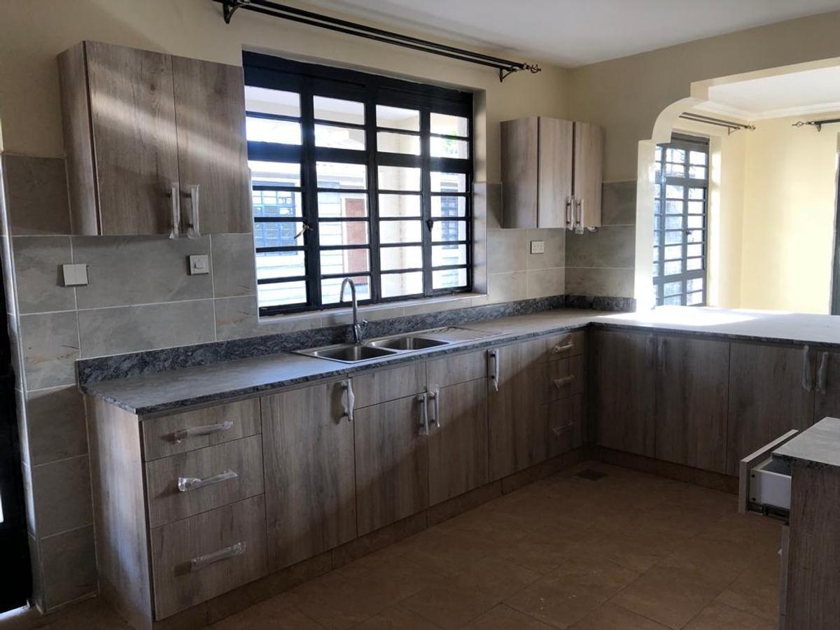 4 Bed Villa with En Suite at Mombasa Road - 9