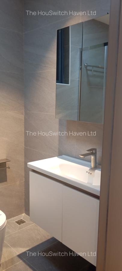 2 Bed Apartment with En Suite at Raphta Rd - 8