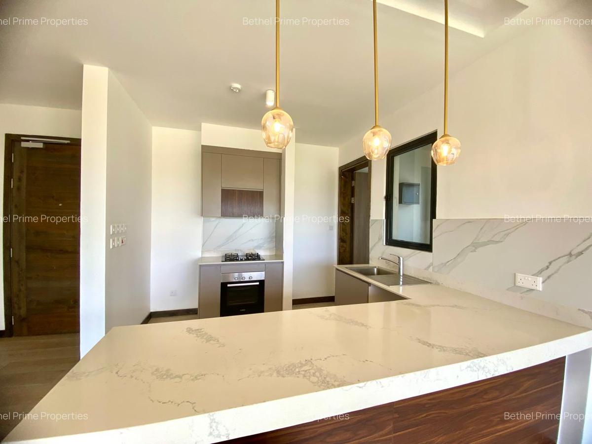 1 Bed Apartment with Swimming Pool in Rosslyn - 8