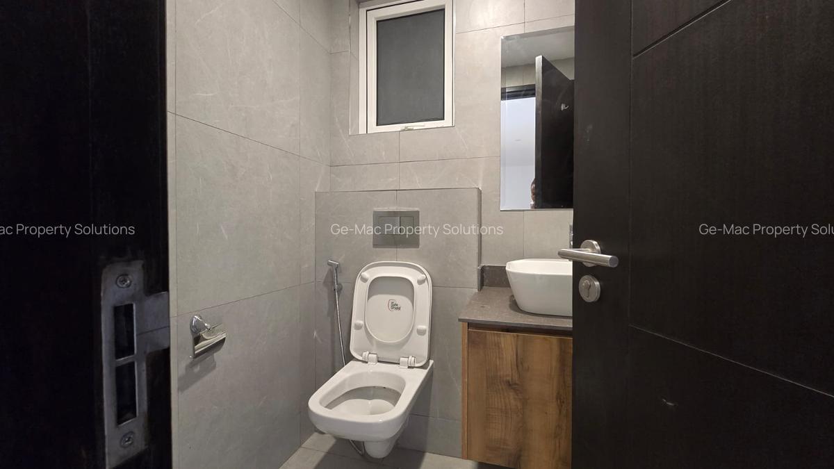 2 Bed Apartment with En Suite in Westlands Area - 9