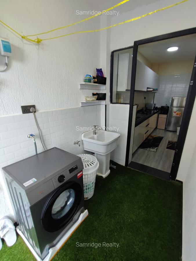 Serviced 1 Bed Apartment with En Suite at Wood Avenue - 4