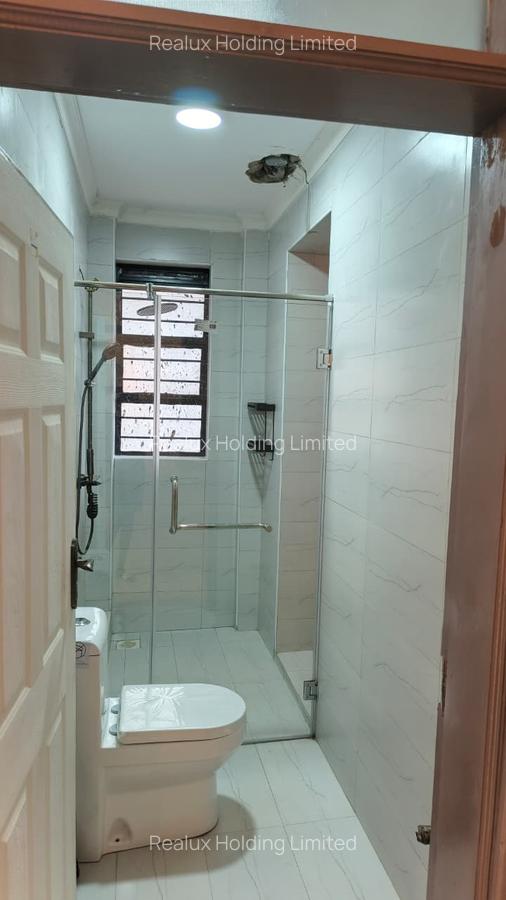 3 Bed Apartment with En Suite in Kikuyu Town - 4