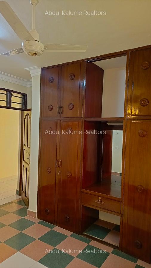 Serviced 10 Bed Apartment with En Suite at Bamburi - 7