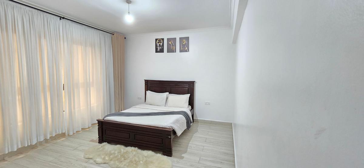 Serviced 3 Bed Apartment with En Suite at Rose Avenue - 10