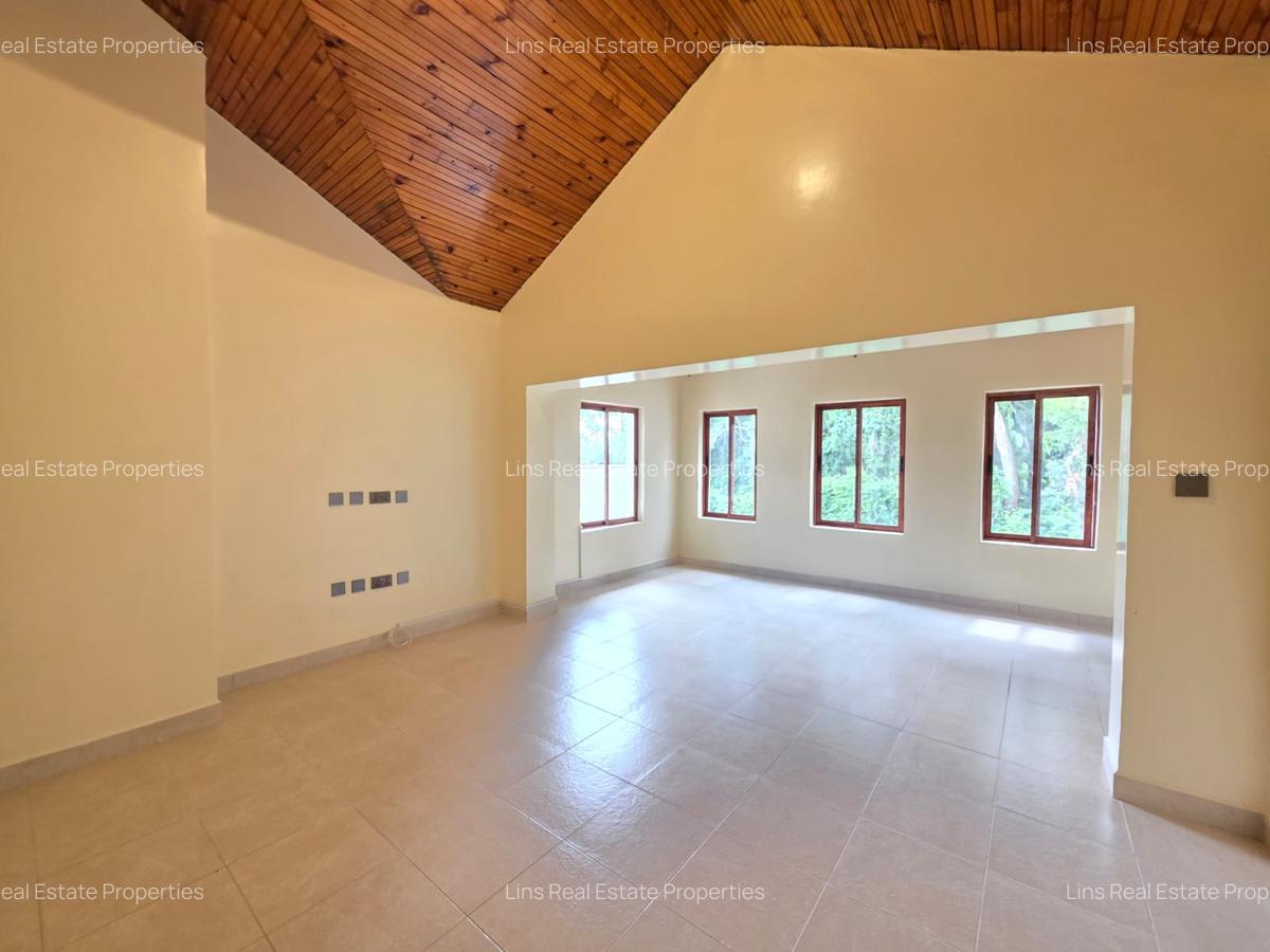 5 Bed House with En Suite in Kitisuru - 12