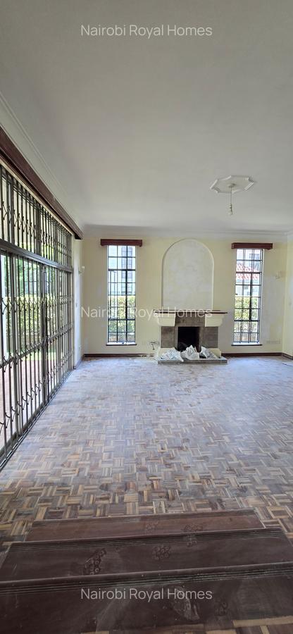 4 Bed Townhouse with En Suite at Lavington Green - 16