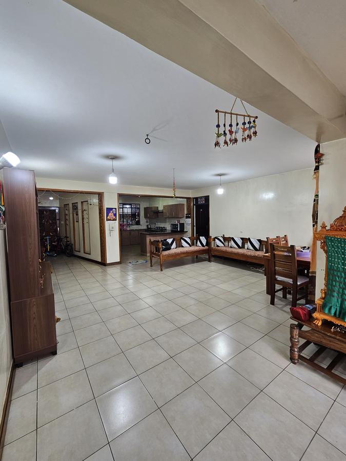 2 Bed Apartment with En Suite at First Parklands Avenue - 9