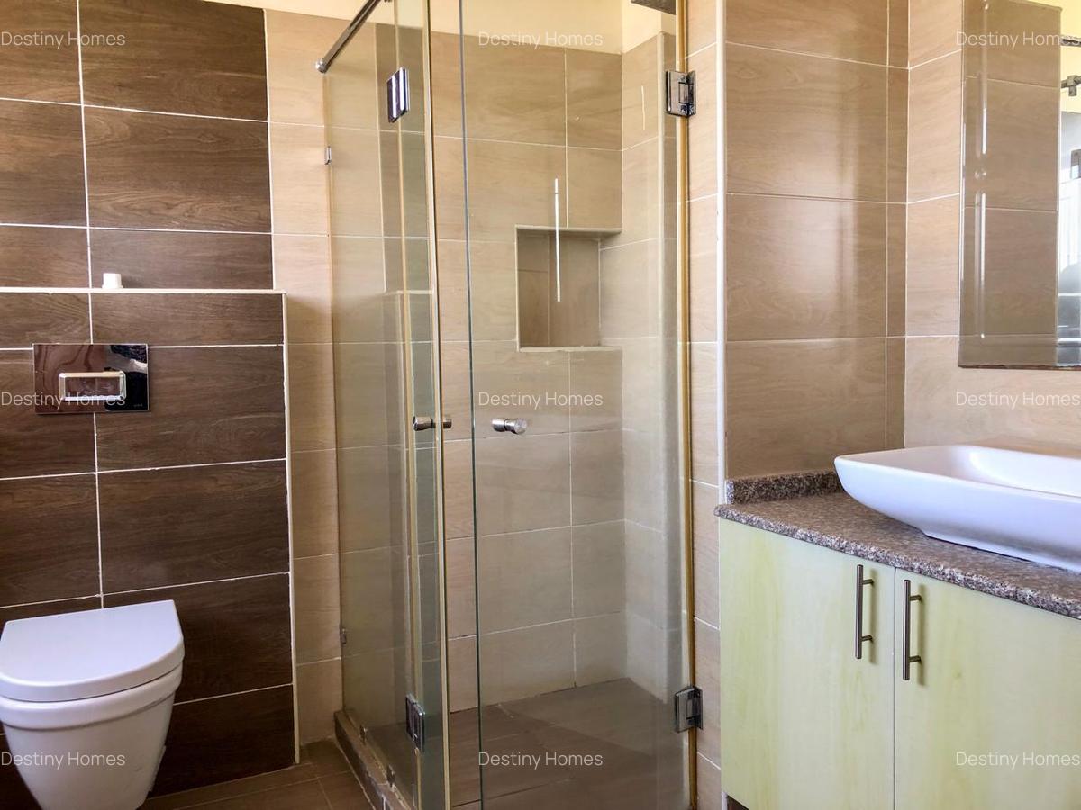 3 Bed Apartment with En Suite in Kilimani - 13