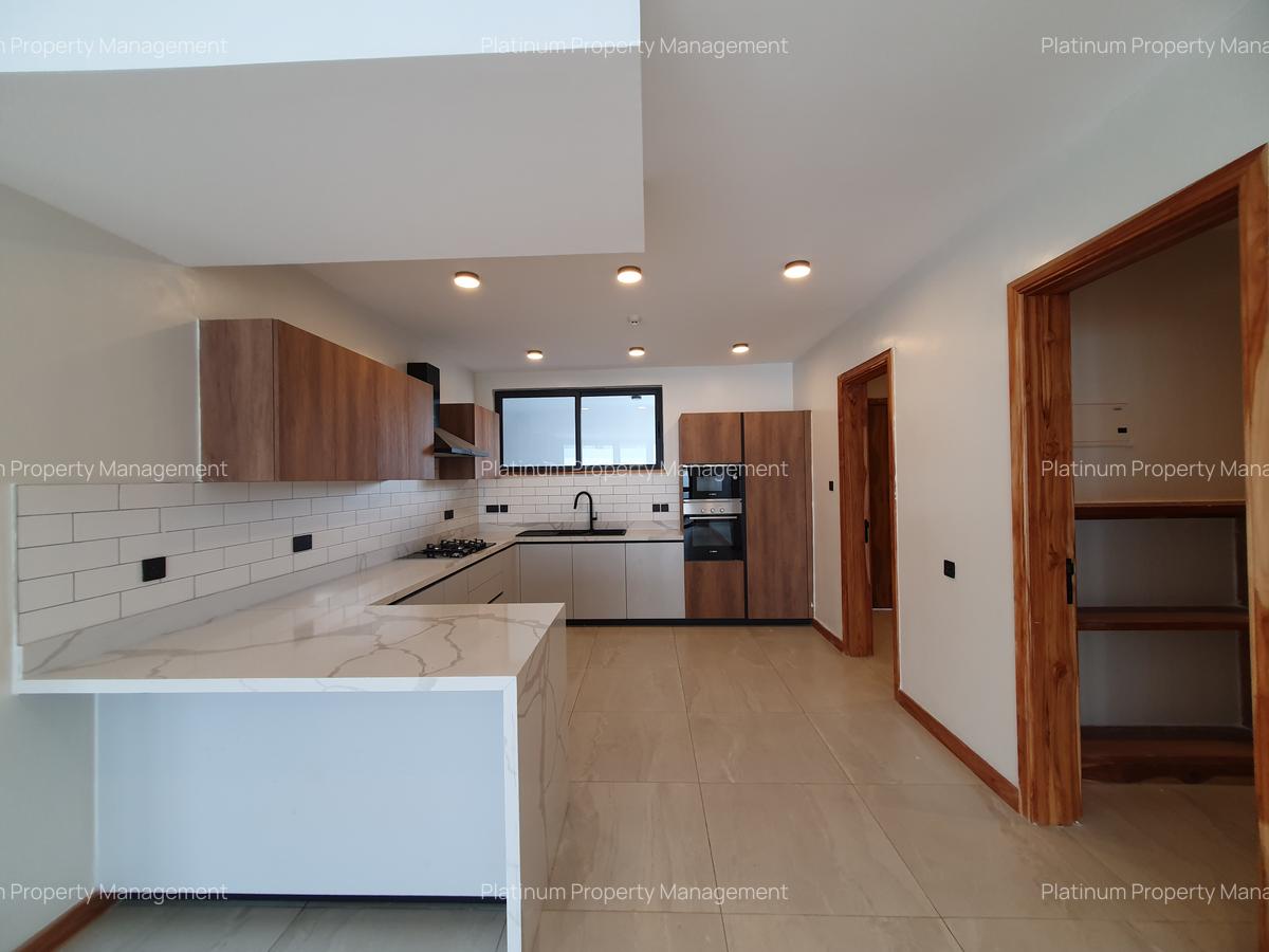 3 Bed Apartment with En Suite at Peponi Rd - 4