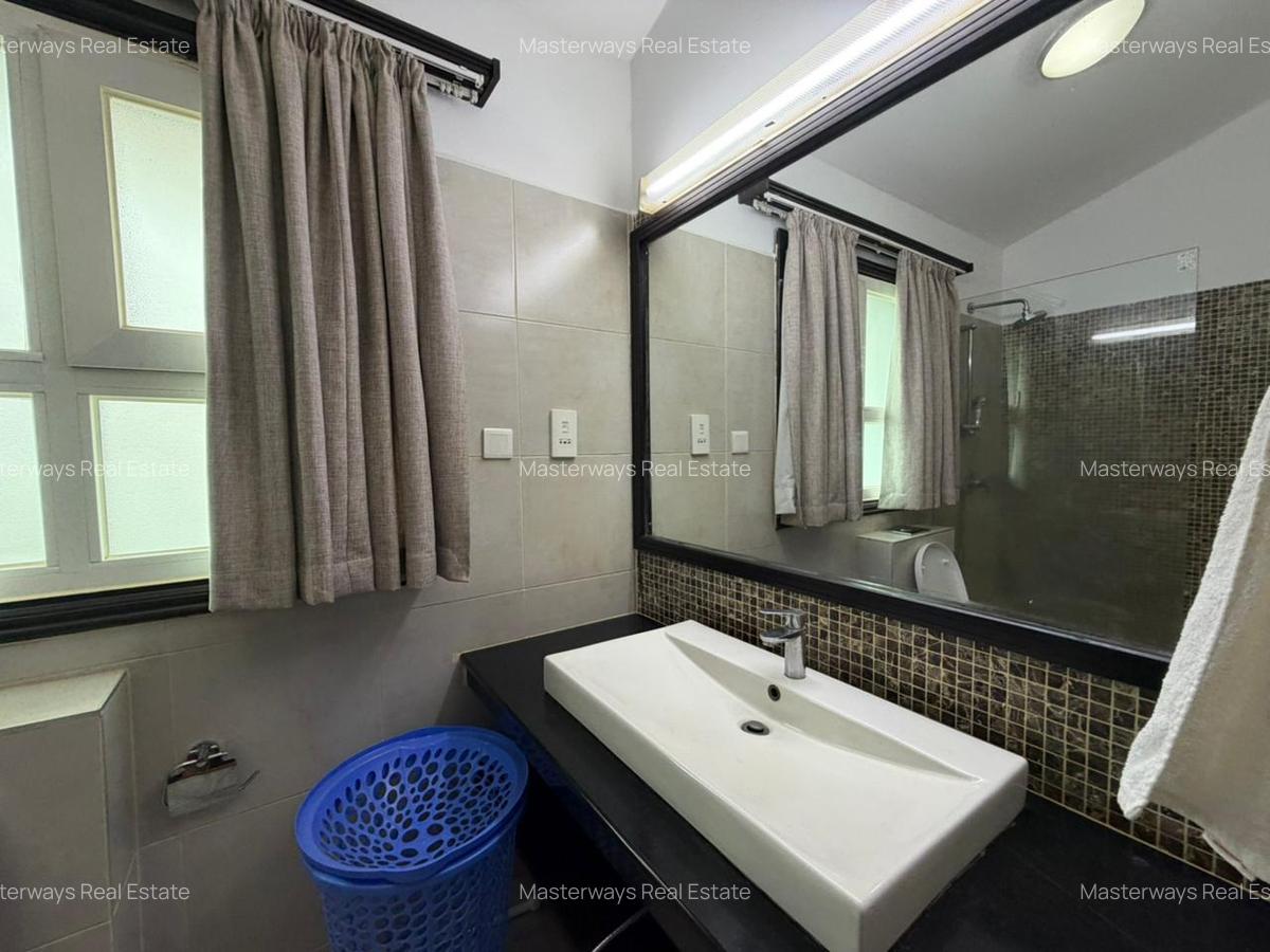 3 Bed Townhouse with En Suite in Kyuna - 12