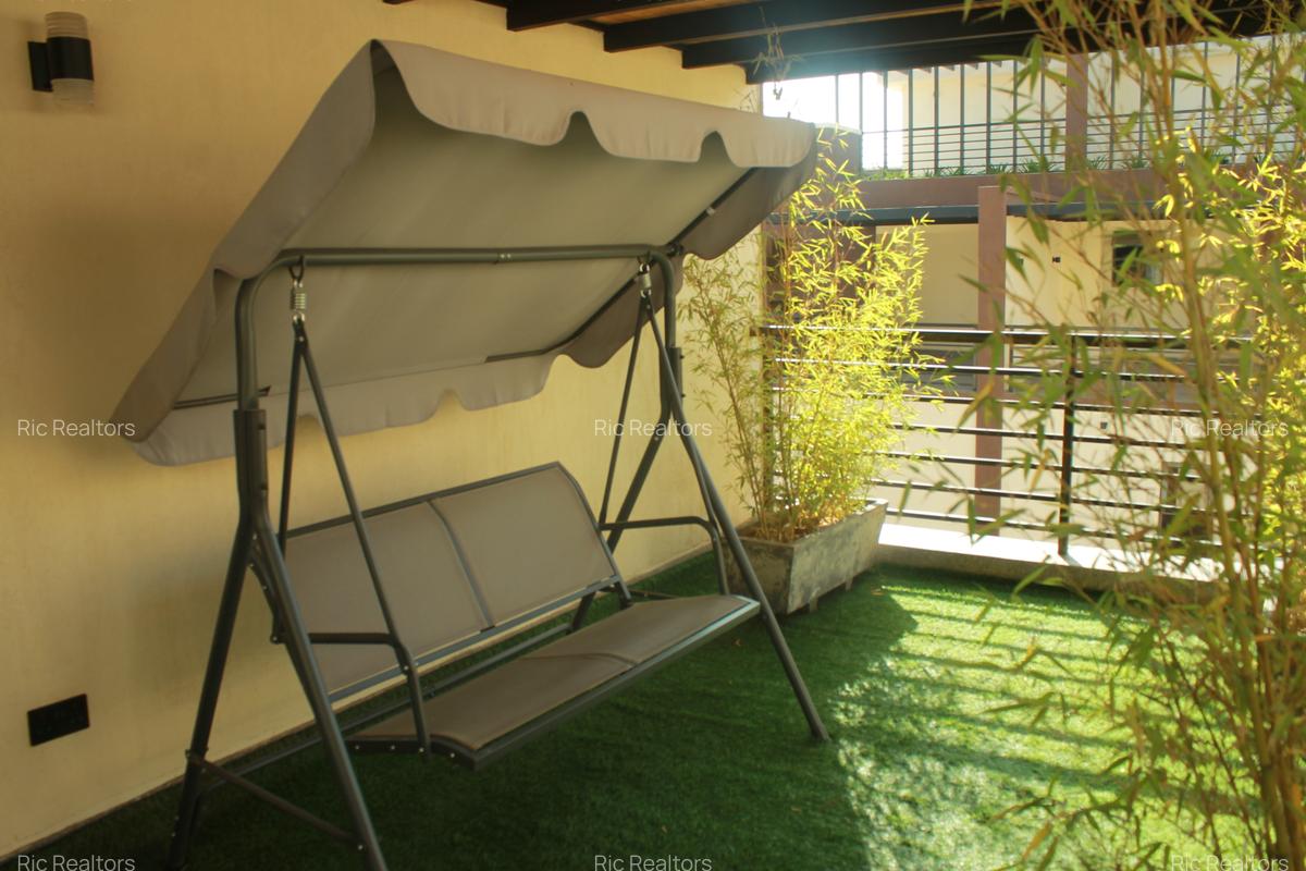 4 Bed Townhouse with En Suite at Banana (Raini Road) - 13