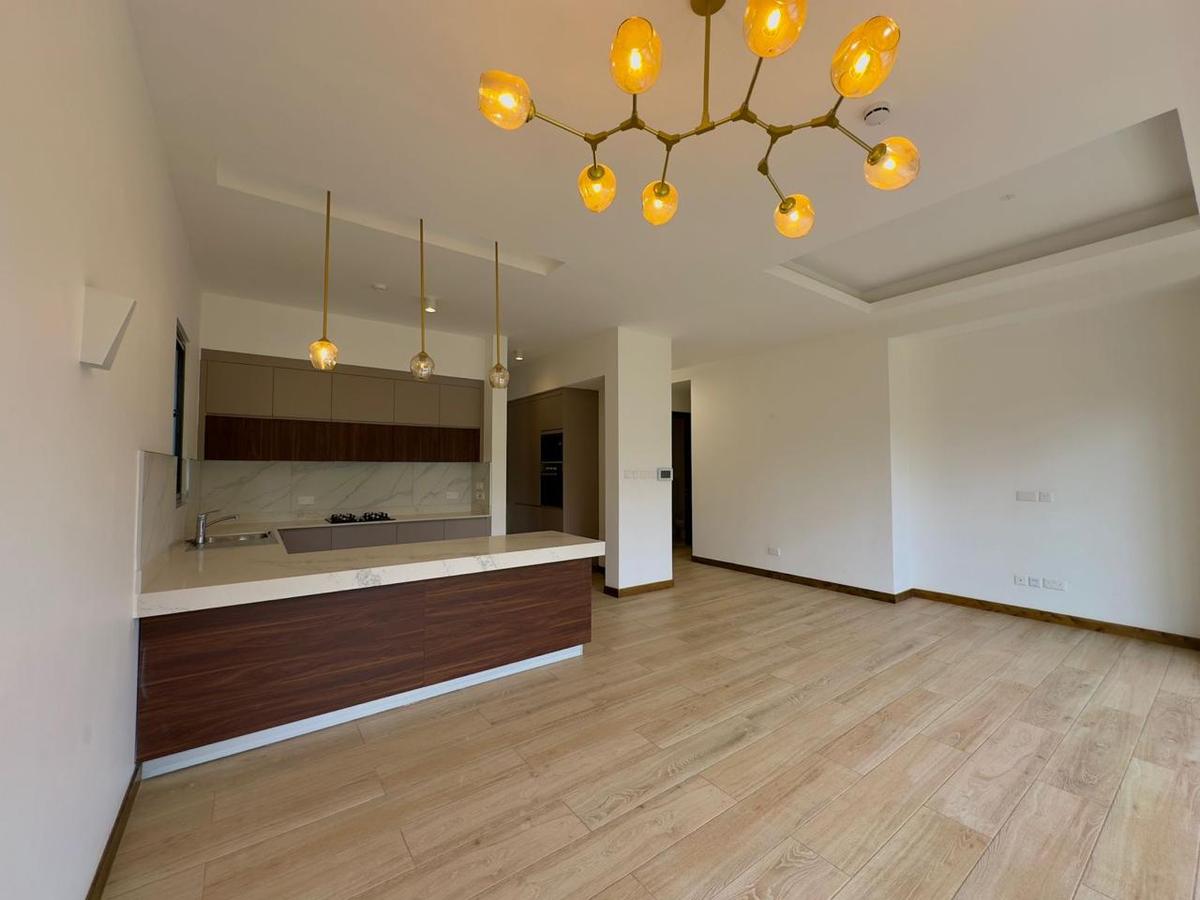 3 Bed Apartment with En Suite at Rosslyn - 9