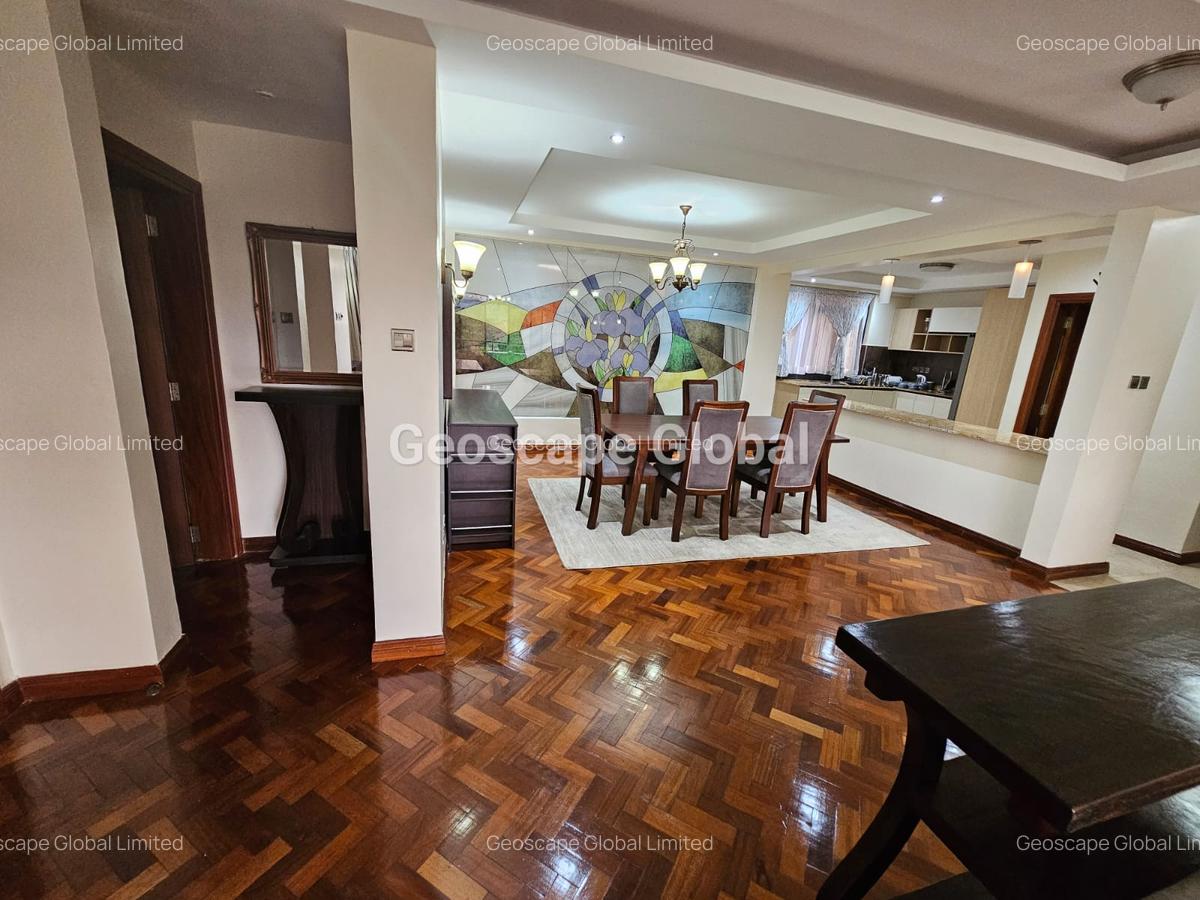 3 Bed Apartment with En Suite in Riverside - 9