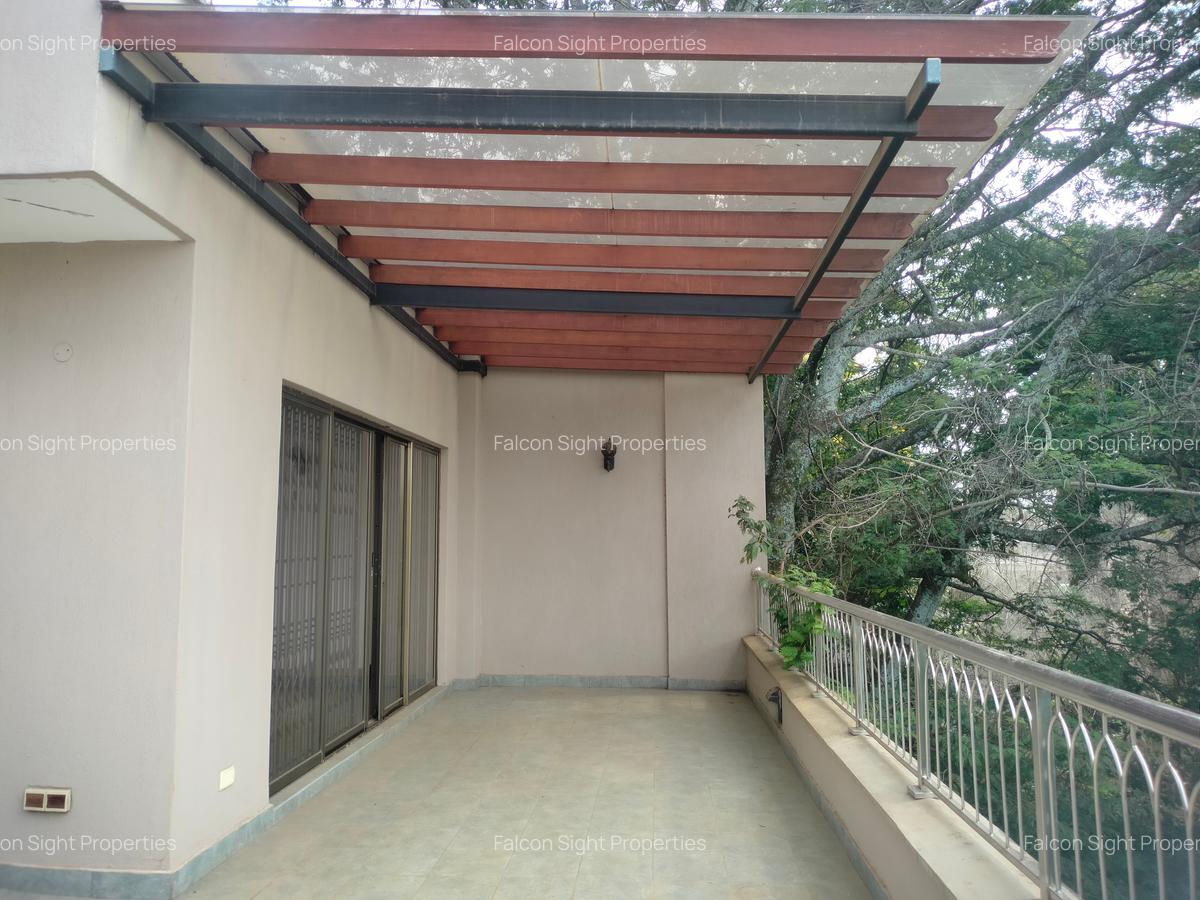 5 Bed Townhouse with Staff Quarters at Easy Access To Express - 6