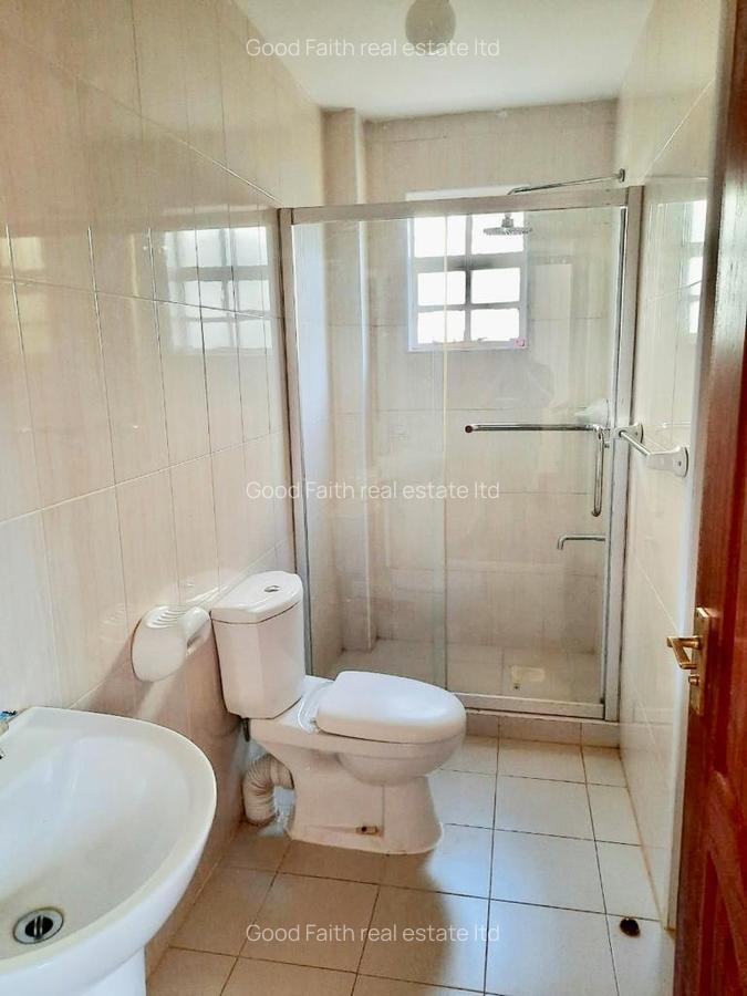 4 Bed Townhouse with En Suite in Kiambu Road - 12