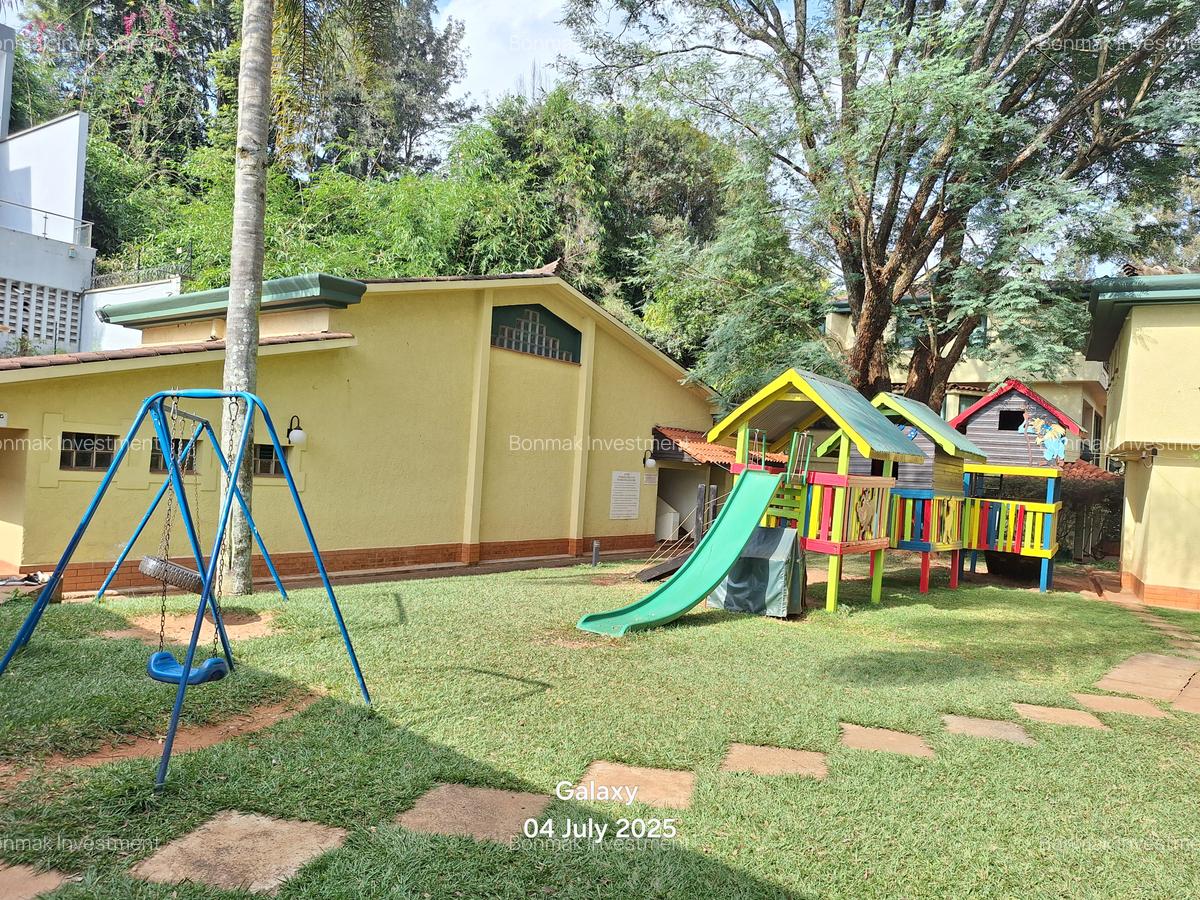 3 Bed Townhouse with En Suite at Grevelia Grove - 3