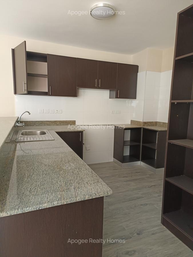 3 Bed Apartment with En Suite at Westlands - 5