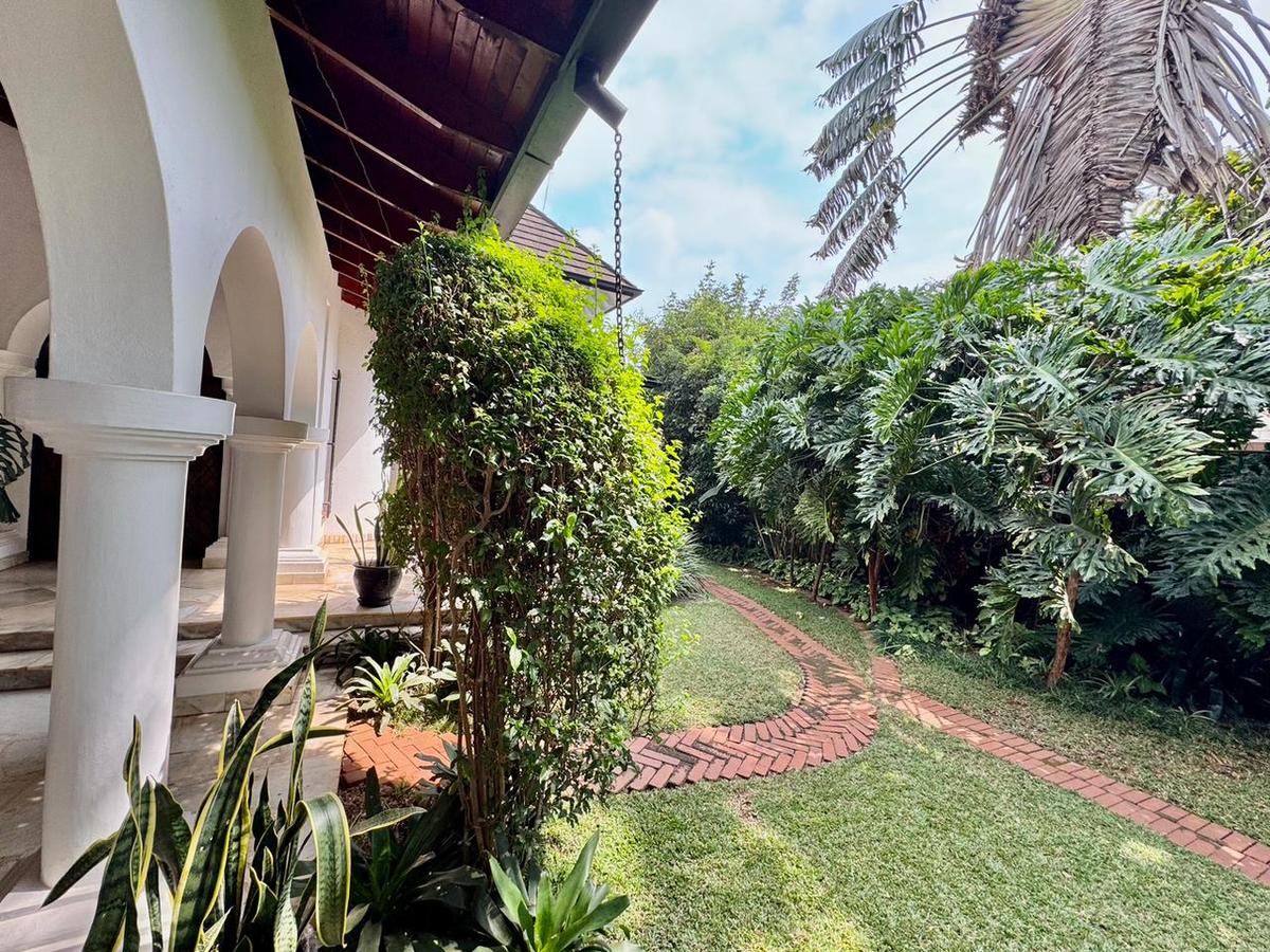 4 Bed Villa with En Suite in Thigiri - 4