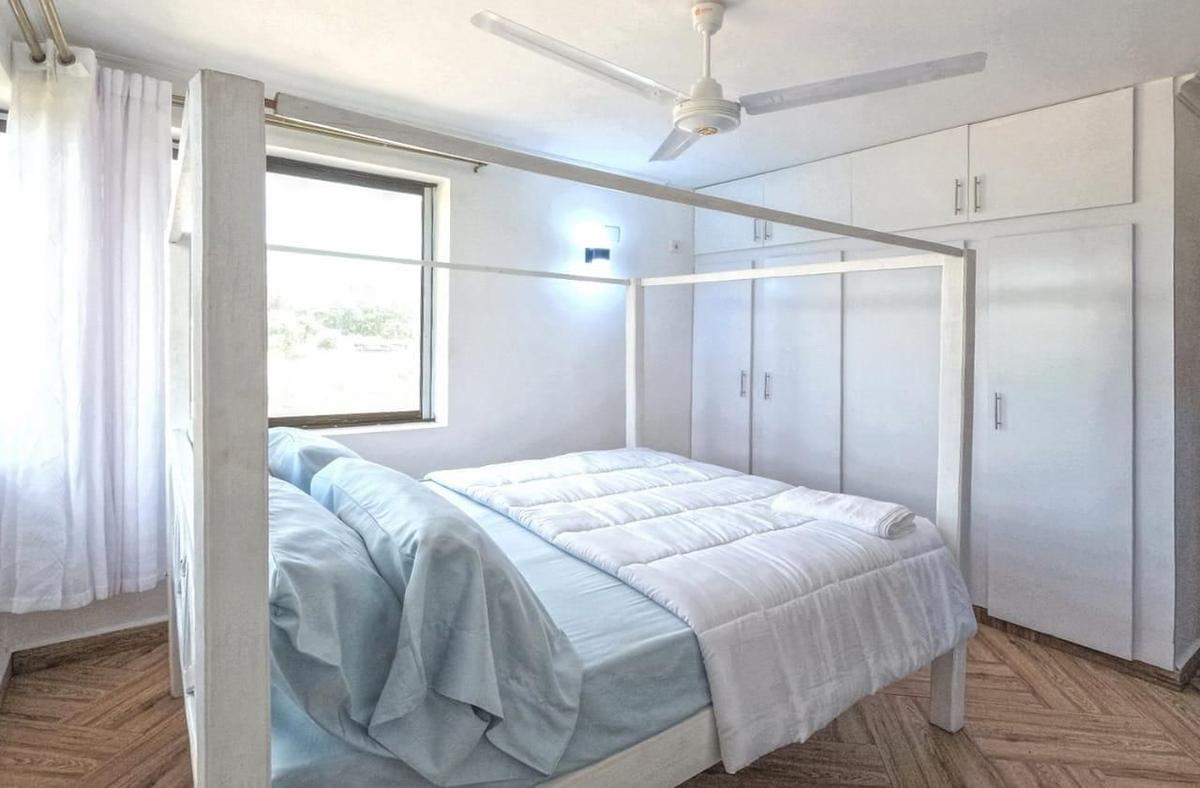 2 Bed Apartment with En Suite at Diani Beach Road - 6