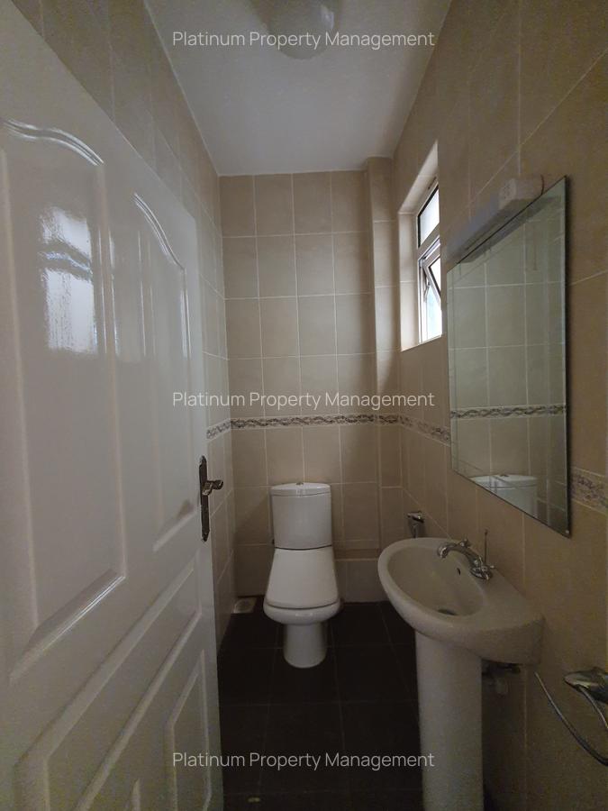 3 Bed Apartment with En Suite at Brookside - 3