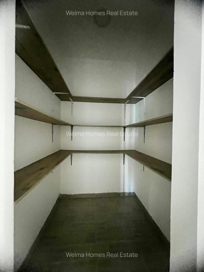 3 Bed Apartment with En Suite in Lavington - 6