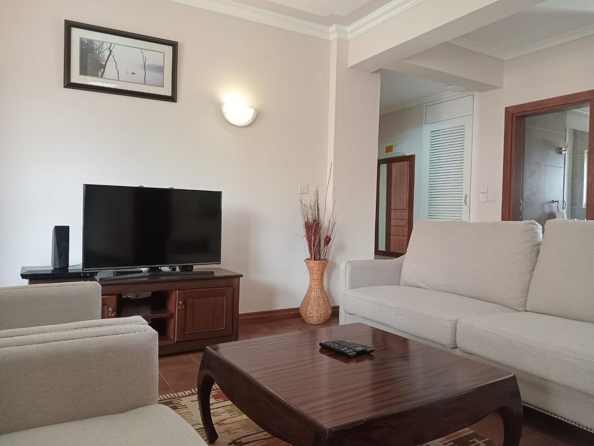 Serviced 2 Bed Apartment with En Suite in Kilimani - 1