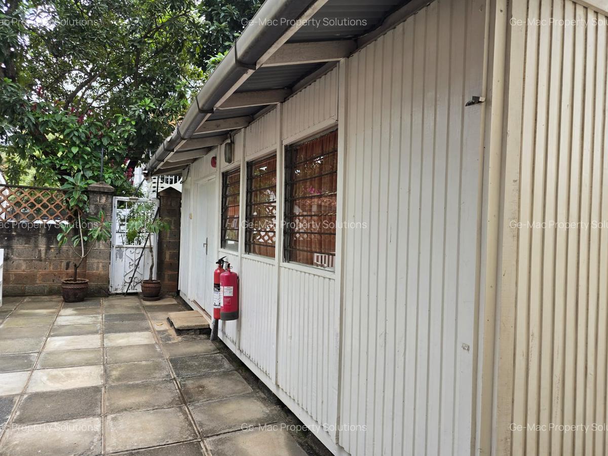 5 Bed House with En Suite in Gigiri - 5