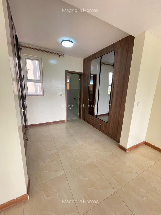 3 Bed Apartment with En Suite in Kilimani - 16