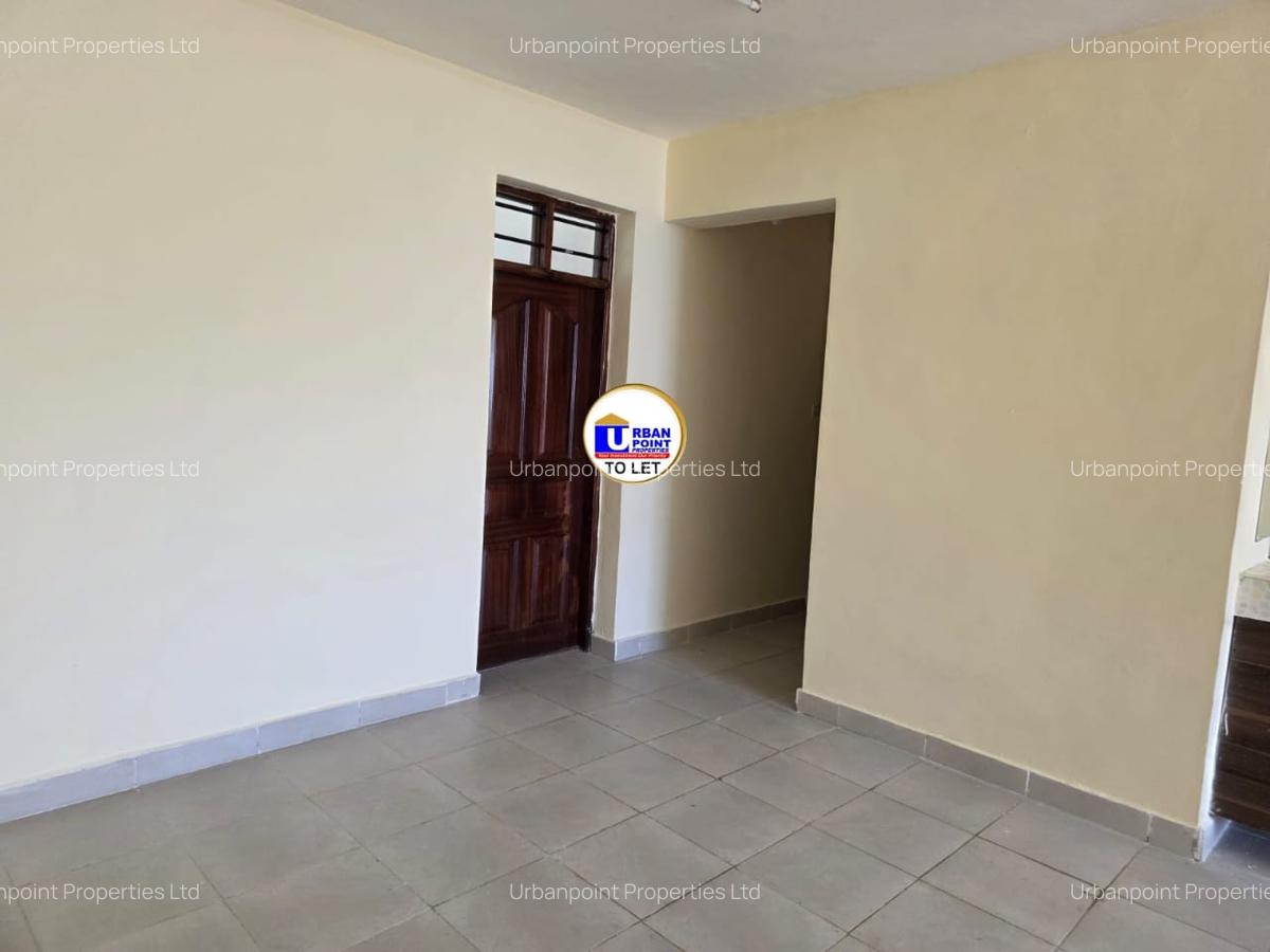 3 Bed Apartment with En Suite at Links Road - 9