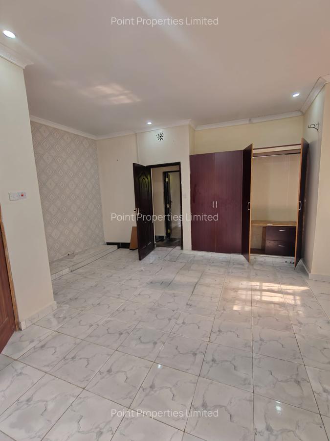3 Bed House with En Suite in Karen - 4