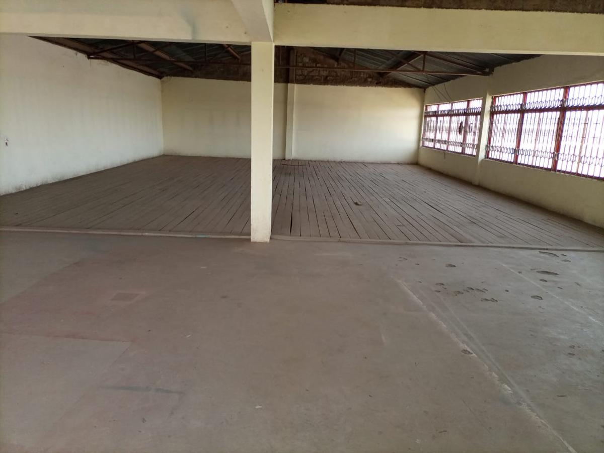 128 m² Warehouse in Imara Daima - 2