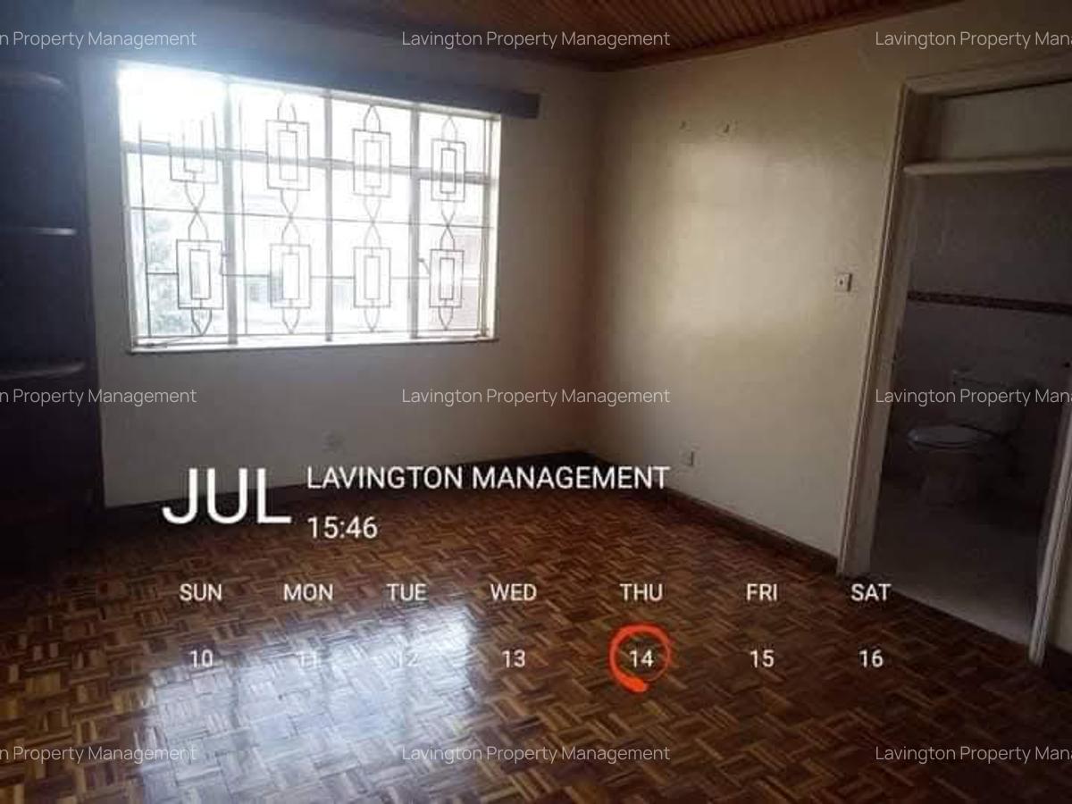 3 Bed Apartment with En Suite at Valley Arcade - 9