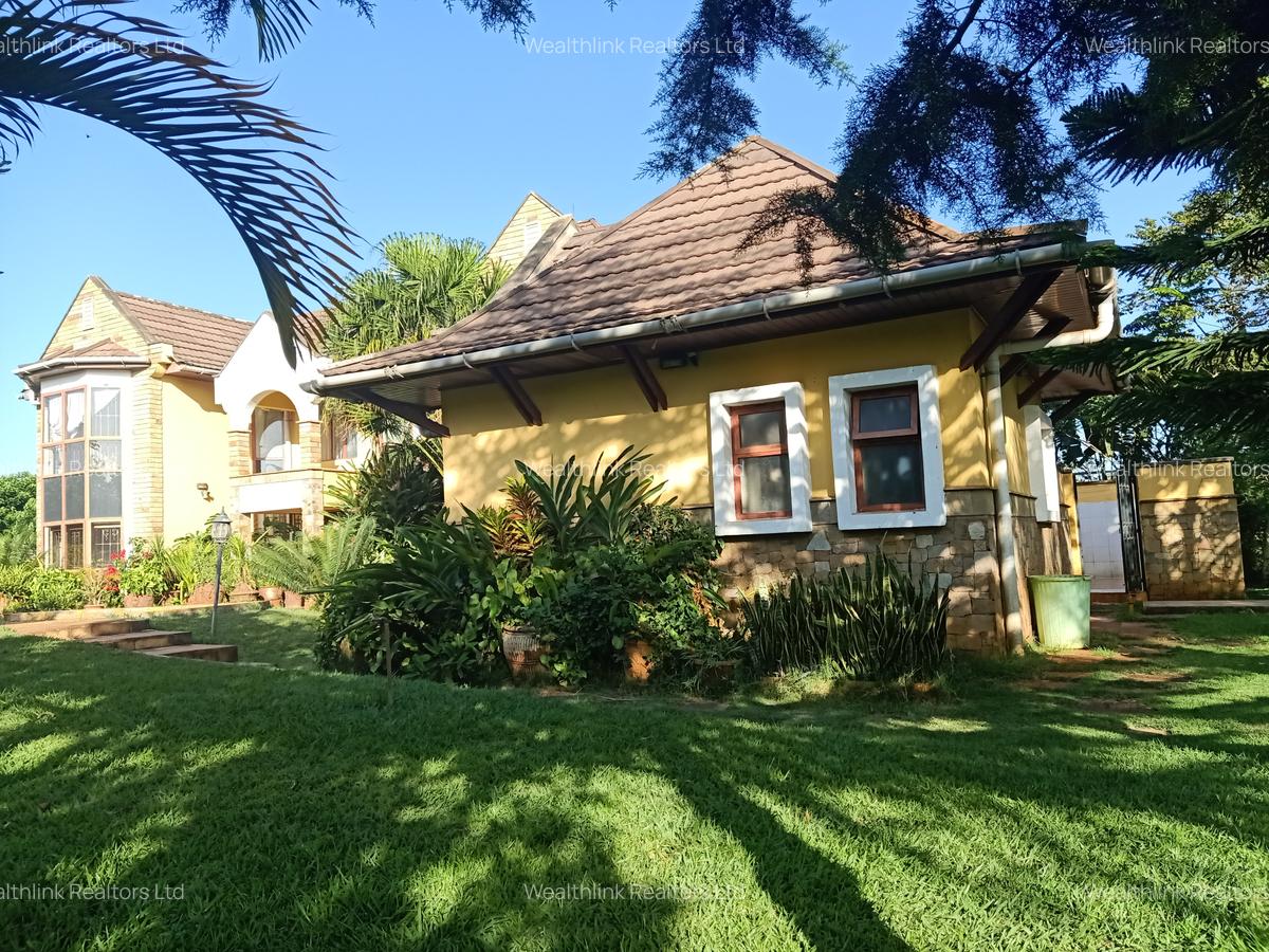 5 Bed Townhouse with En Suite at Runda - 10