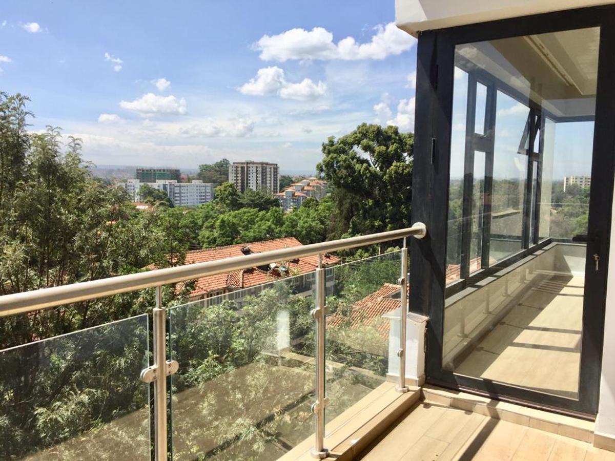 Serviced 2 Bed Apartment with En Suite at Lavington - 11