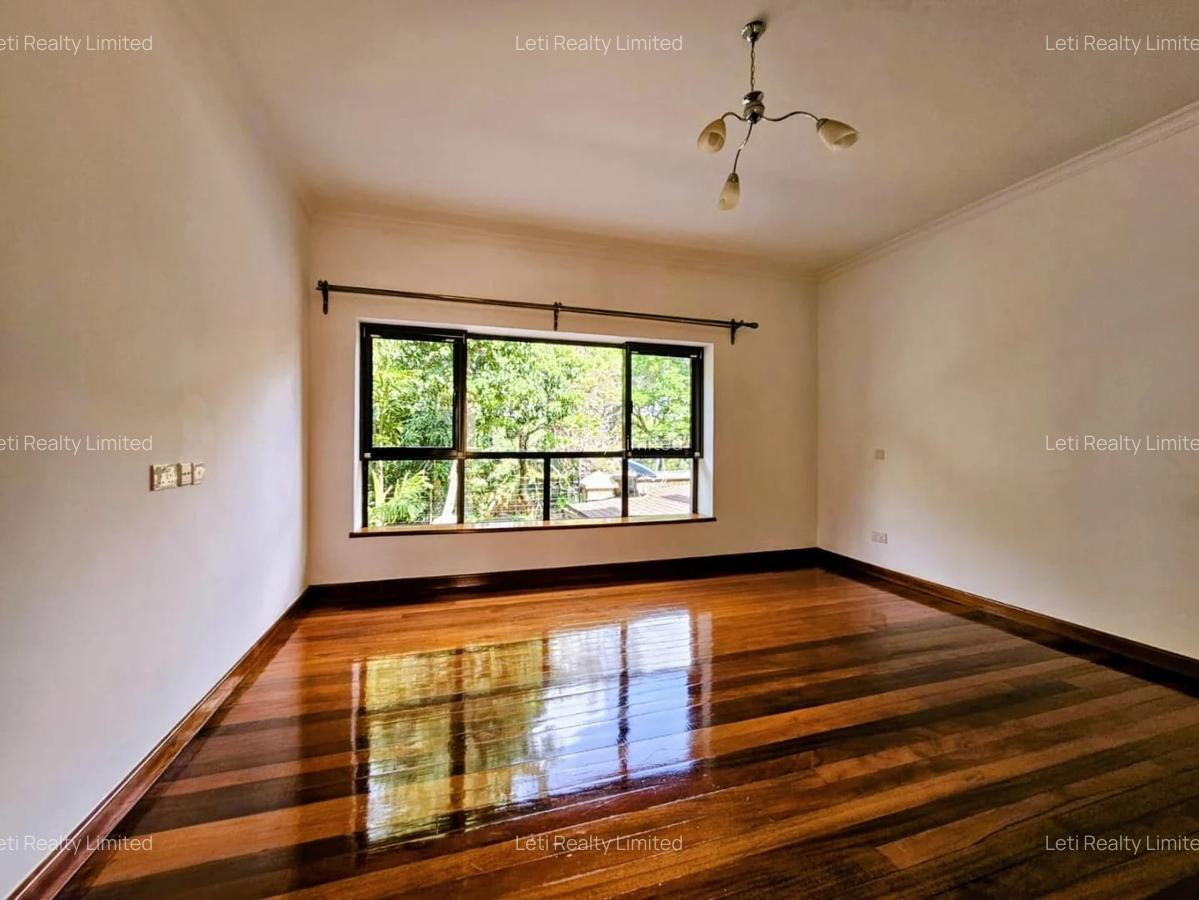 5 Bed Townhouse with En Suite in Kileleshwa - 12