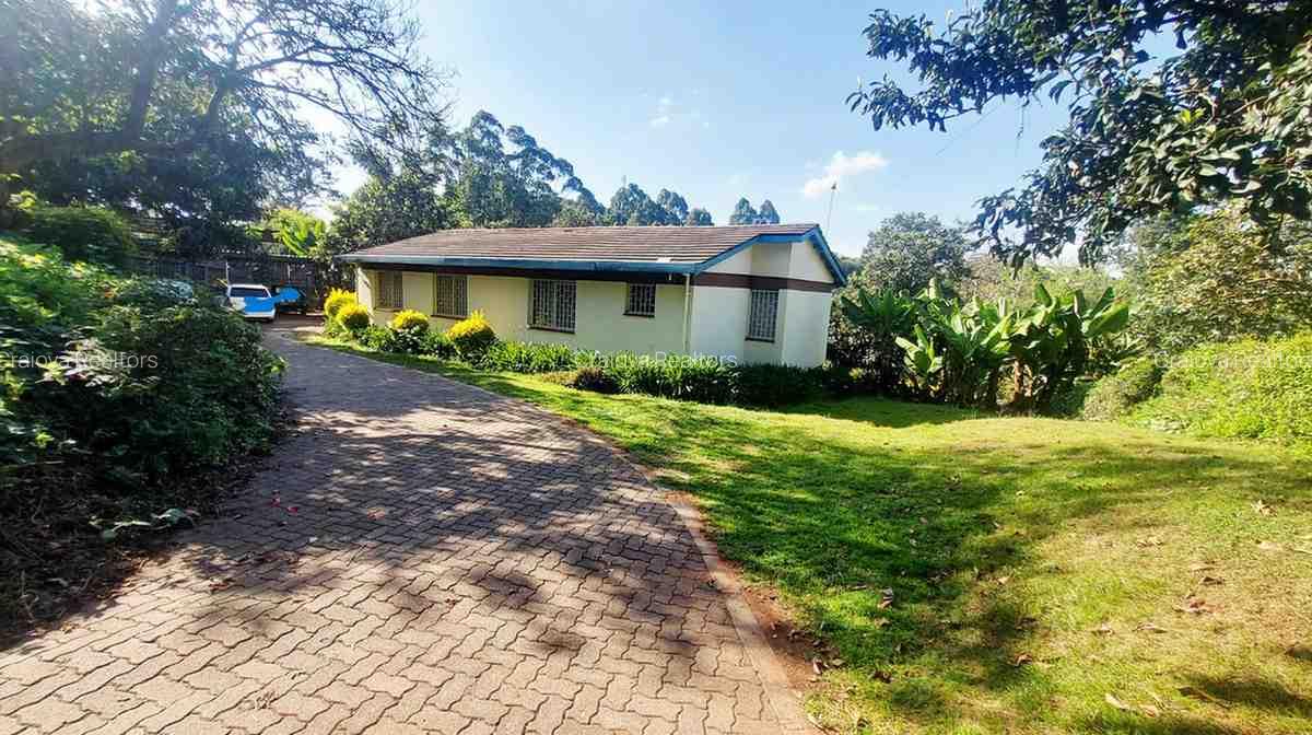 4 Bed House with En Suite at Loresho Ridge - 3